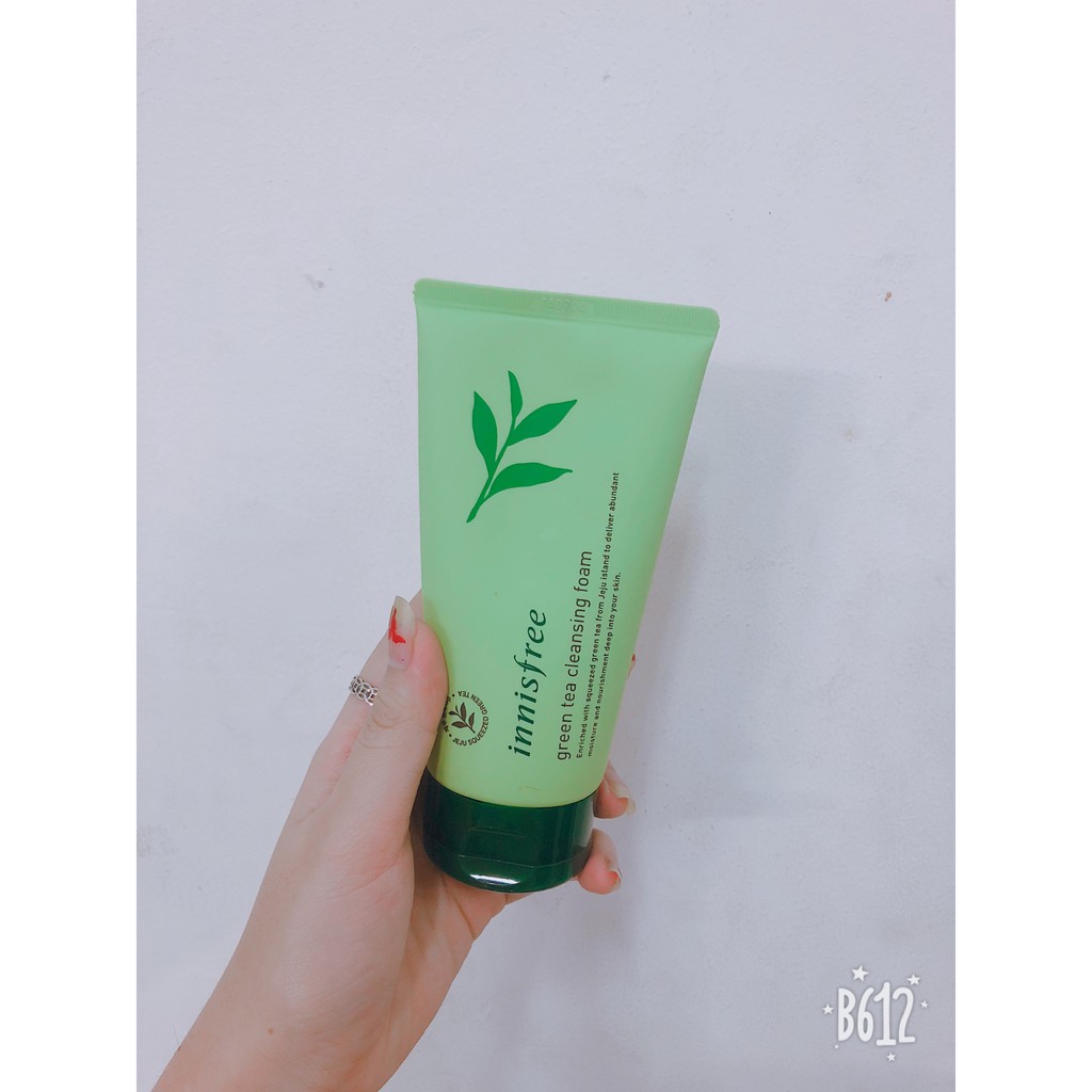 Sữa Rửa Mặt Trà Xanh Innisfree Green Tea Hydrating Amino Acid Cleansing Foam 150ml