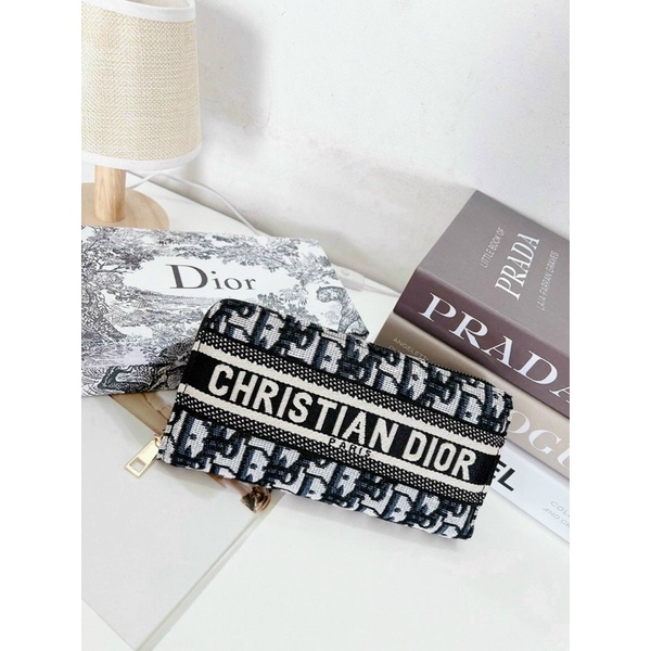 Ví cầm tay dior siêu xinh