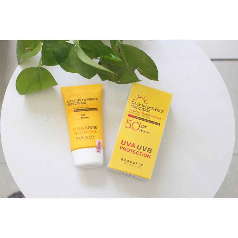 Kem chống nắng trắng da lâu trôi, mỏng nhẹ SunCream Beauskin SPF 50 PA+++ Hàn quốc 50ml/Hộp- Hàng Chính Hãng