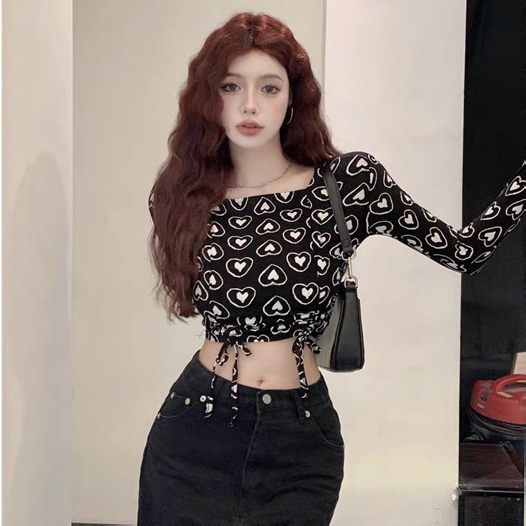 Áo Croptop Tay Dài Dây Rút Họa Tiết Trái Tim LSEOUL A2581