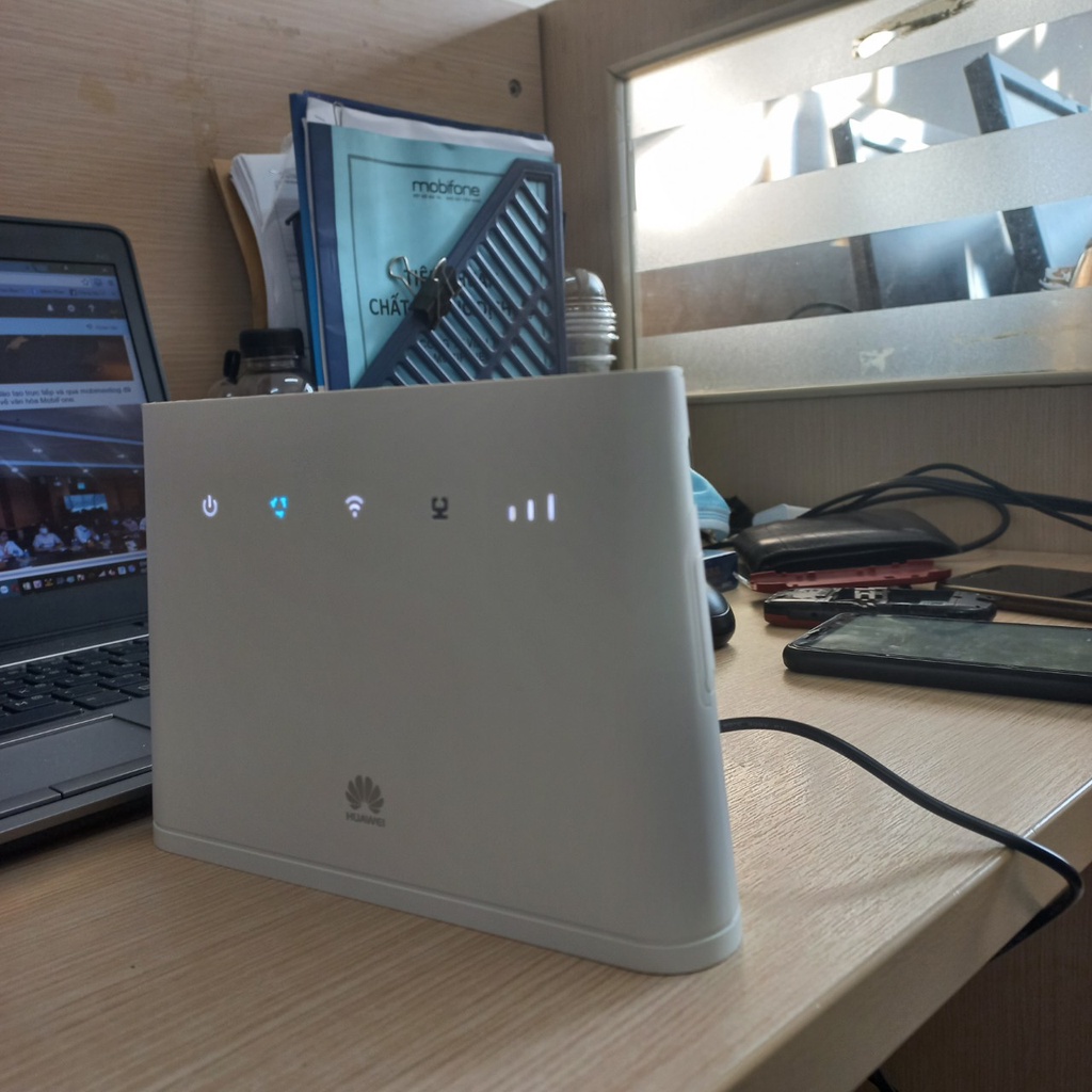 Bộ phát wi-fi dùng sim 3G 4G Huawei B311-211 phát wi-fi tốc độ cao sử dụng sim 4G Mobi vina Viettel