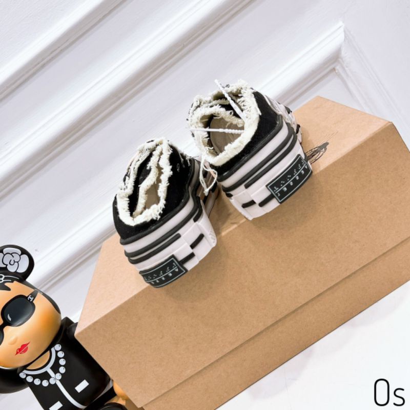 O(ẢNH THẬT) Giày Thể Thao Nam Nữ Tua Rua Vải Da Mềm Êm Fullbox Hãng Cao Cấp