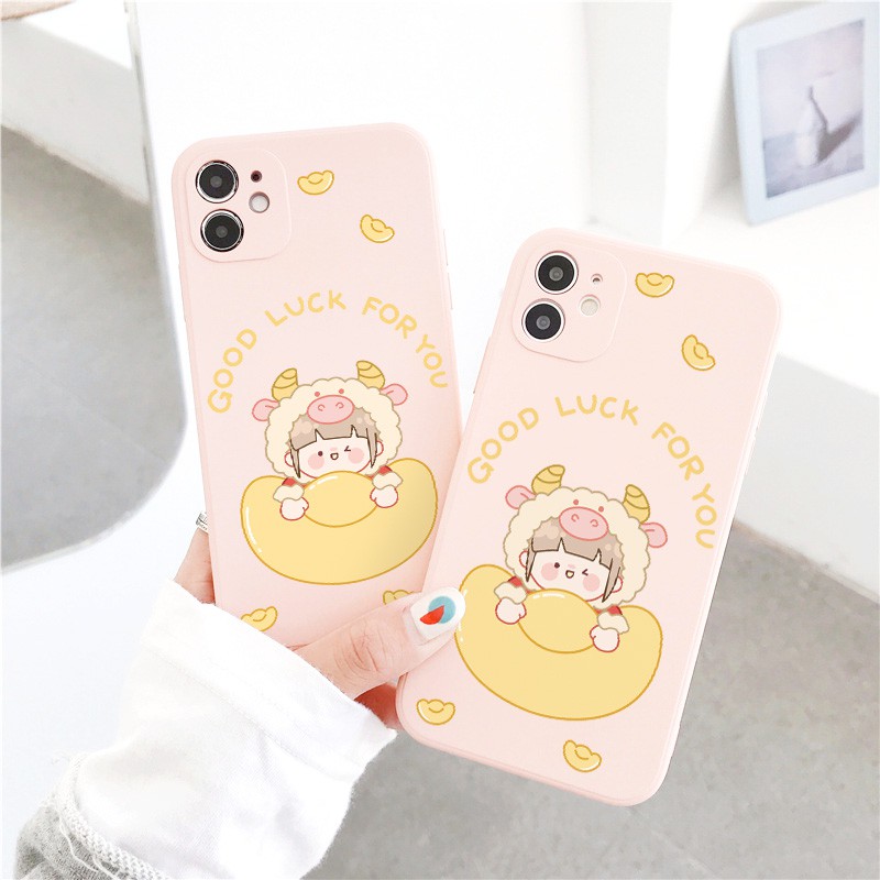 Ốp lưng iphone Bé đồng tiền cạnh vuông 5/5s/6/6plus/6s/6splus/7/7plus/8/8plus/x/xr/xs/11/12/pro/max/plus/promax | BigBuy360 - bigbuy360.vn