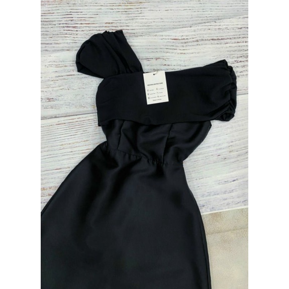 Đầm dự tiệc lệch vai sang trọng Lady Dress