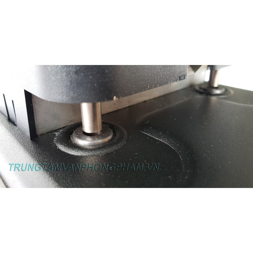 Máy đục 2 lỗ Kangaro HDP 2150 bấm được 100 150 tờ giấy.