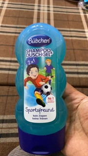 Sữa tắm gội 2in1 Bubchen cho bé 230ml (từ 1 tuổi)