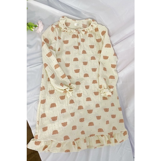Váy ngủ dài tay - đầm ngủ mặc nhà cổ bèo họa tiết cute dễ thương, vải đũi xốp mềm mịn thoải mái không nhăn | BigBuy360 - bigbuy360.vn