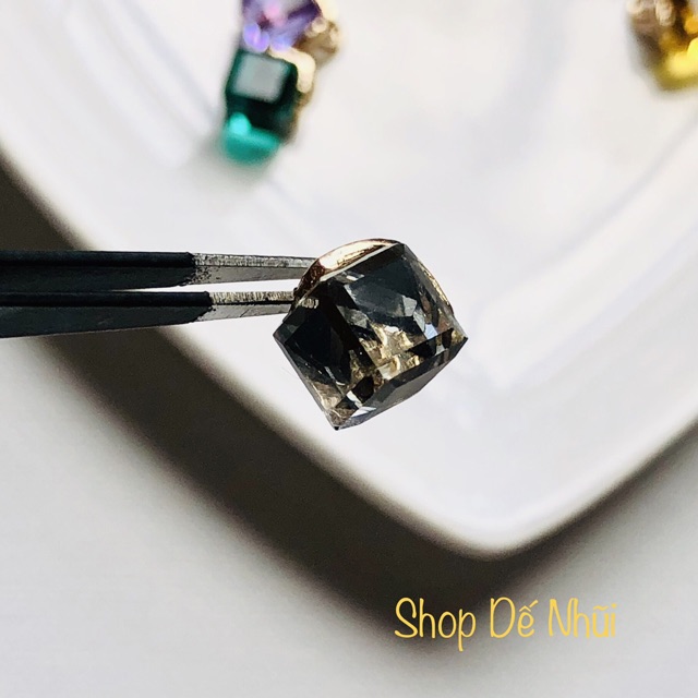 Mặt Dây Pha Lê Khối Vuông 8x8mm