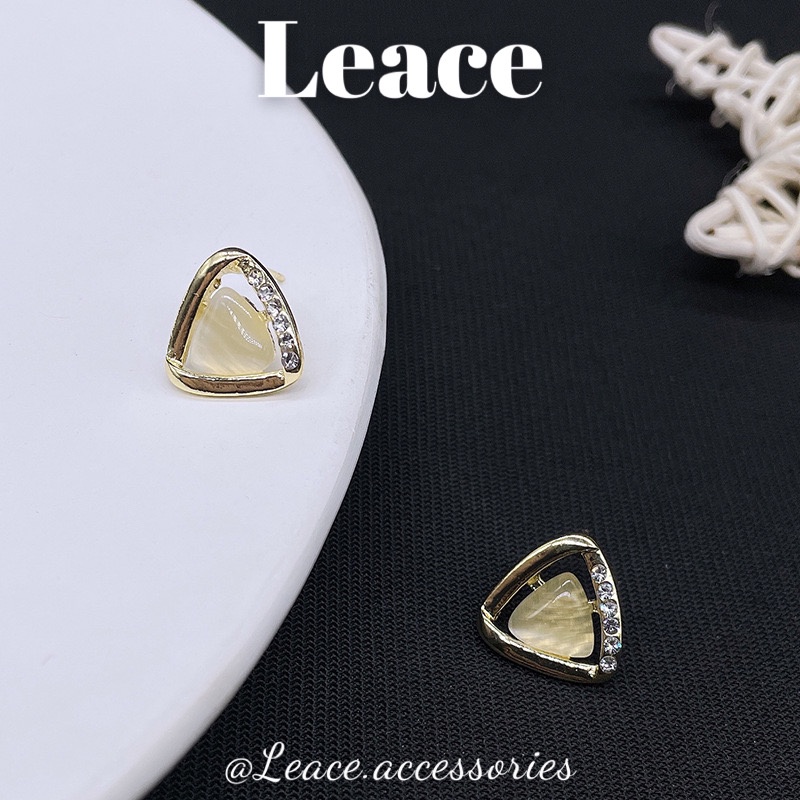Bông tai khuyên tai tam giác đính đá xà cừ ER019 Leace.accessories