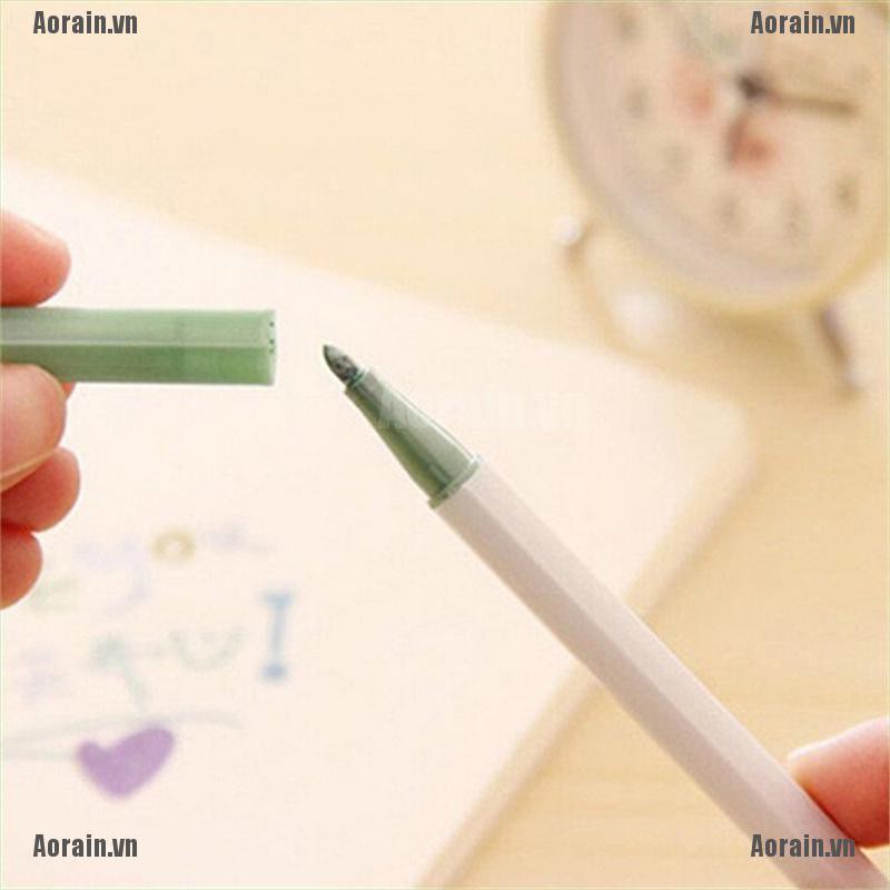 Bộ 10 Bút Màu Sắc Ánh Kim Chống Thấm Nước Đặc Biệt