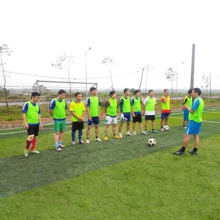 Combo7Chiếc/1Màu) Áo Pitch Lưới Tập Bóng Đá(TRẺ EM Và NGƯỜI LỚN)