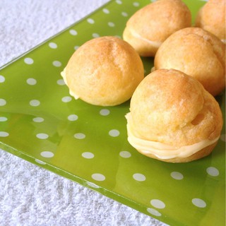 Bột làm vỏ Su Kem 1kg Mikko (Date mới)