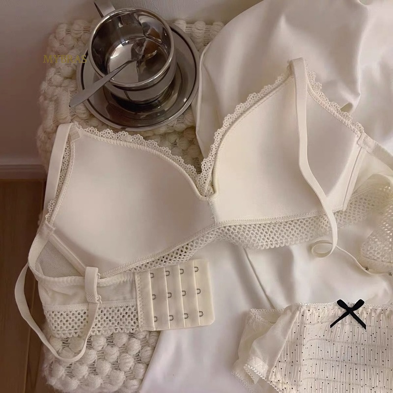 Áo Ngực Không Gọng Thiết Kế Mỏng Quyến Rũ Thời Trang Dành Cho Nữ