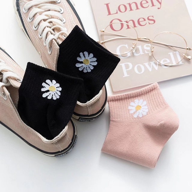 COMBO 10 đôi tất cotton hoạ tiết hoa cúc Hot Trend