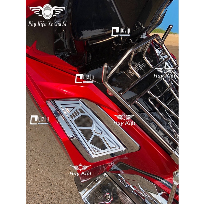 Ốp Gác Chân Em Bé AirBlade AB 2023 Đời Mới 160cc, 125cc, AirBlade 2020 - 2023 Xi Mạ Crom MS2542