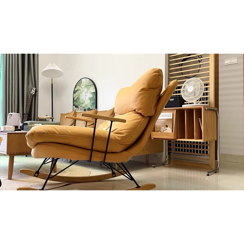 Kệ gỗ đựng đĩa than vinyl, tạp chí, sách báo phong cách Bắc Âu