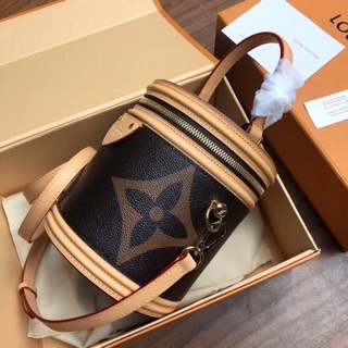LV cặp lồng super VIP