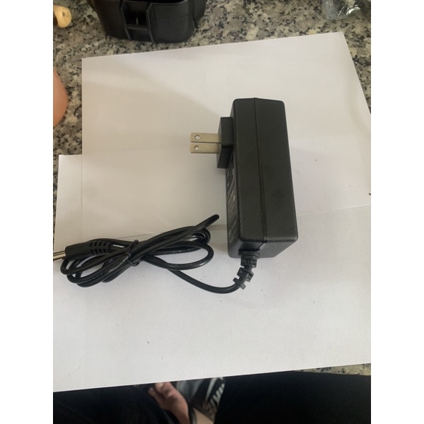 Sạc 4s 2ah chuyên sạc pin lithium lion 14.4 và 16.8