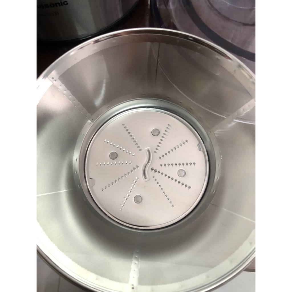 Máy ép xay đa năng 800W Panasonic MJ-DJ31 - Hàng trưng bày