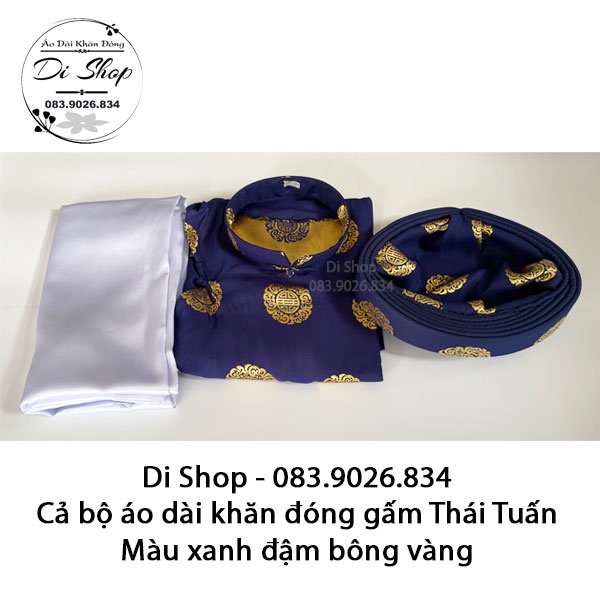 Quần trắng vải phi bóng mặc với áo dài khăn đóng truyền thống