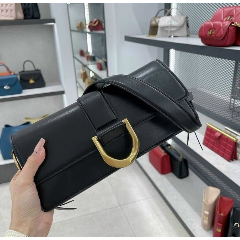 TÚI CNK KẸP NÁCH