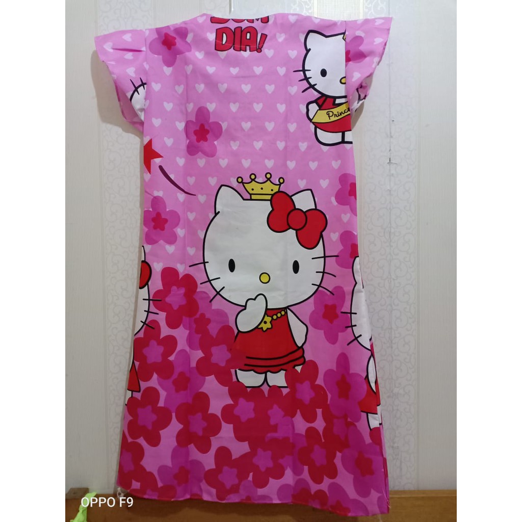 Đầm Ngủ Họa Tiết Hello Kitty Màu Hồng Cho Nữ