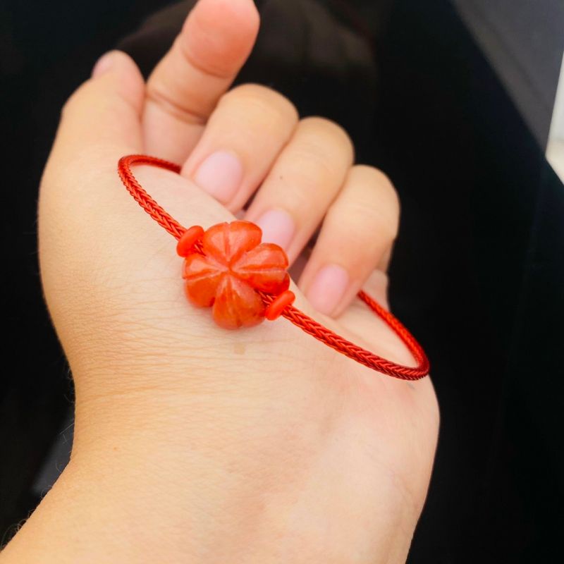 Vòng Tay Cỏ 4  Lá Ngọc Đỏ Hợp Mệnh Hỏa, Thổ