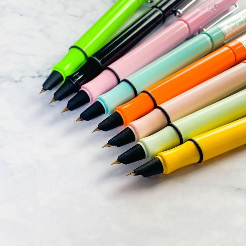 Bút Máy Cánh Diều 202 Ngòi Êm Trơn, Thanh Đậm Luyện Viết Chữ Đẹp