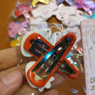 KẸP TÓC ĐỦ HÌNH (SET 02/ 04 CÁI)  [KTOTRAC007]