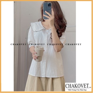 Áo kiểu nữ cổ bèo viền đen CKA836, kiểu sơ mi cổ tròn cộc tay cài cúc màu trắng be freesize mẫu mới mặc đẹp dáng xinh