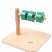 (Ảnh thật) Các đĩa tròn nằm trên trục nằm ngang - Giáo cụ Montessori 0-3
