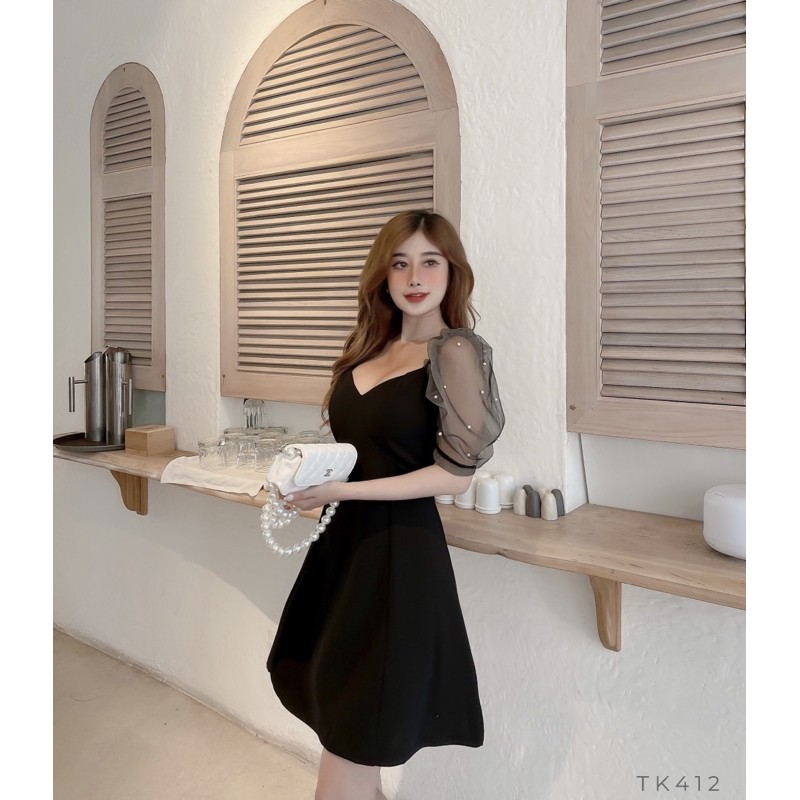 Đầm đen xoè nhẹ tay đính ngọc đi tiệc, đi làm