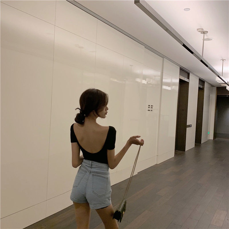 Áo Thun Tay Ngắn Dáng Ôm Lưng Cao Thiết Kế Hở Lưng Thời Trang Quyến Rũ Cho Nữ