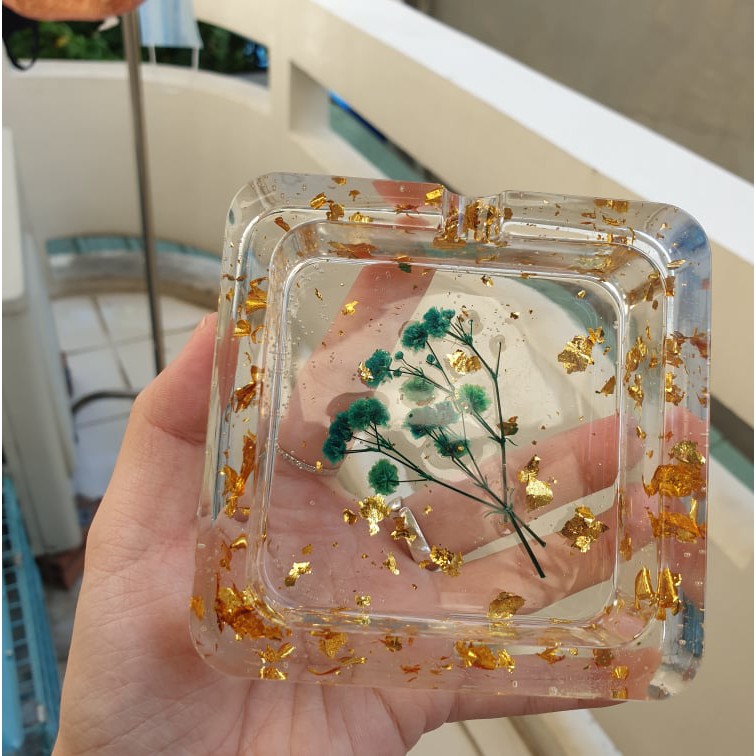 Gạt Tàn Resin Hoa Khô Handmade