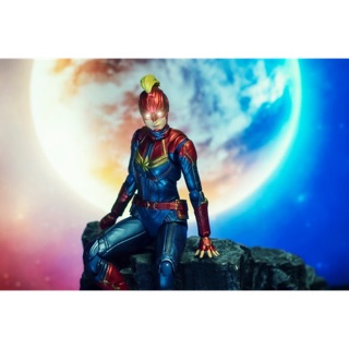 Mô hình Captain Marvel SHF