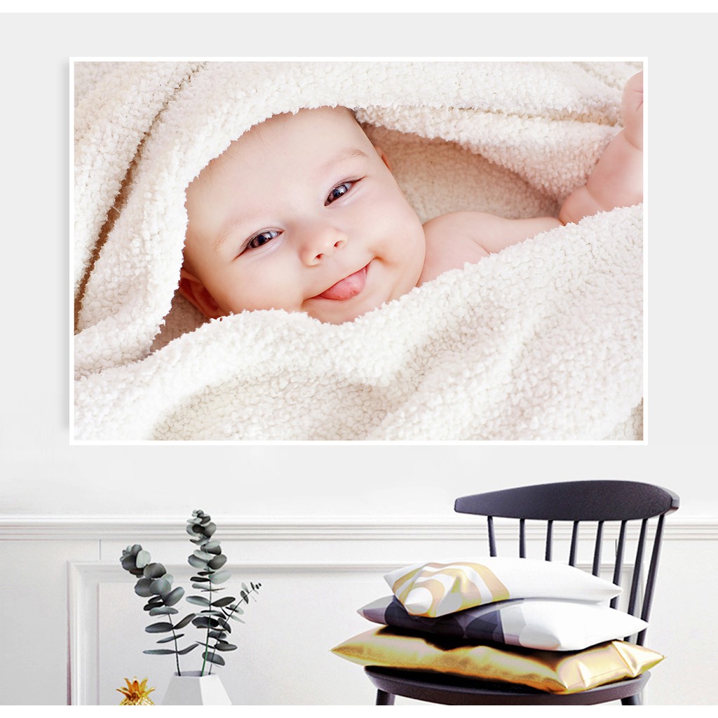 Decal dán tường em bé đáng yêu khổ lớn nhiều kích thước BB0010