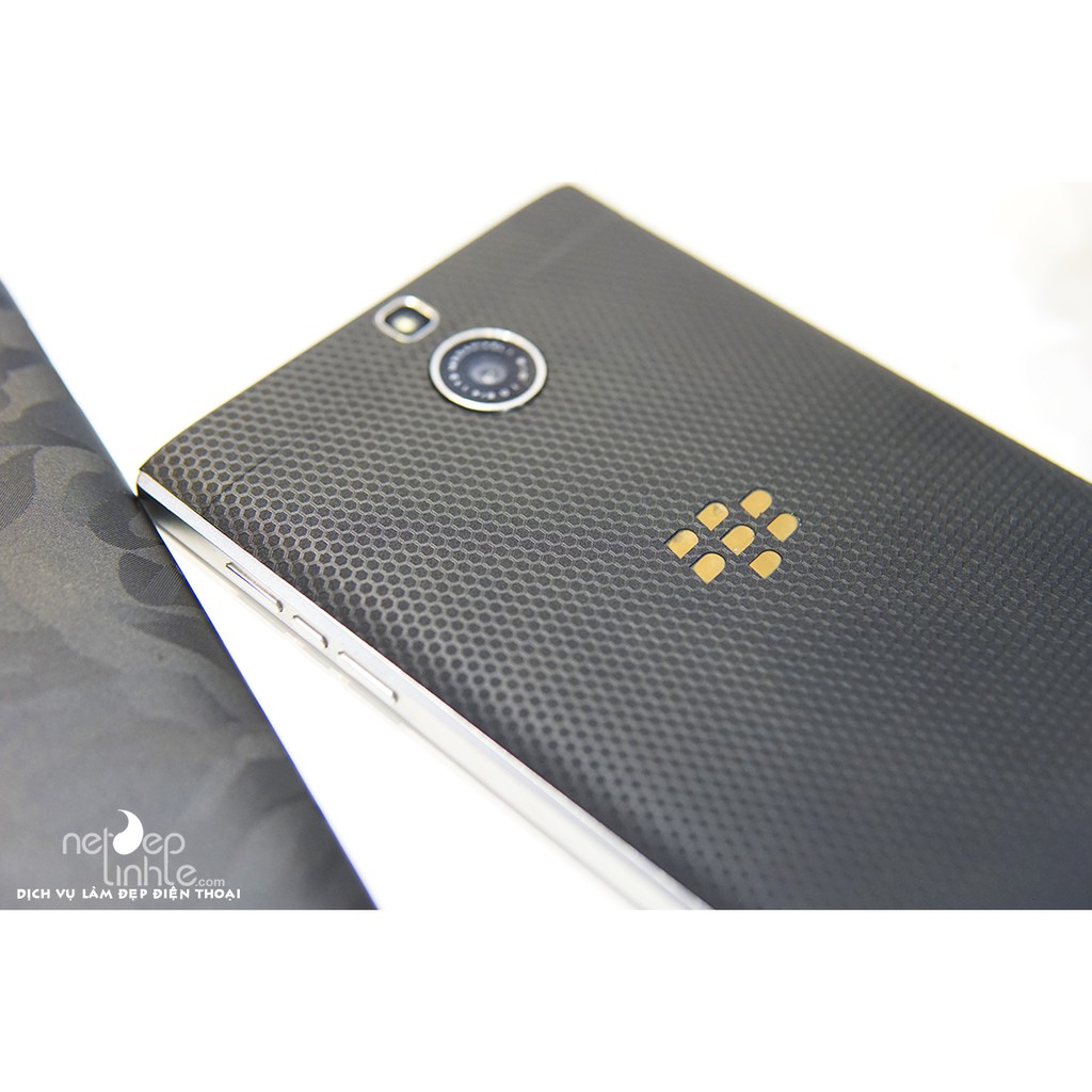 BlackBerry Passport Silver – Dán Film3M vân Matrix màu đen F2