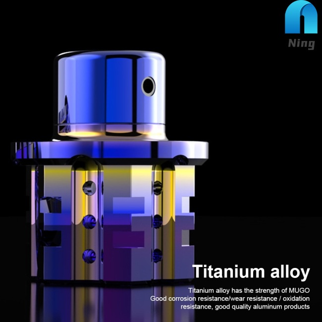 Bộ móc chìa khóa bằng titan cao cấp kèm phụ kiện chuyên dụng