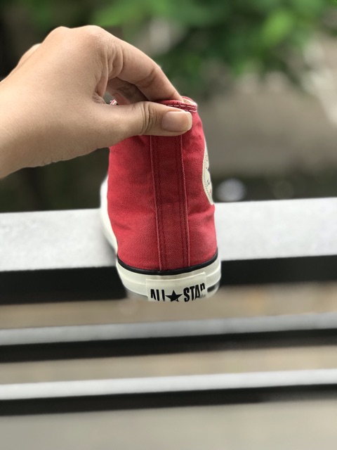 Giày converse real 2 hand màu đỏ cổ cao, size 37.5 chân vừa 24 cm