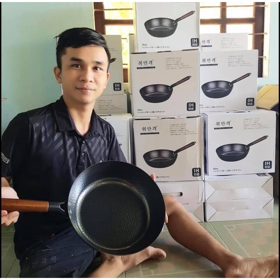Chảo Thép Chống Dính Tay Cầm Gỗ Size 28cm
