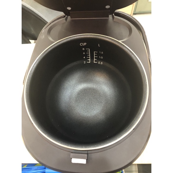 Nồi cơm điện cao tần 1.5L Sunhouse Mama SHD8955