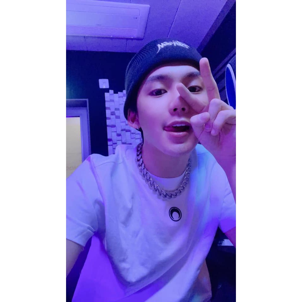 Áo phông cheap moment với Hyunsuk Treasure