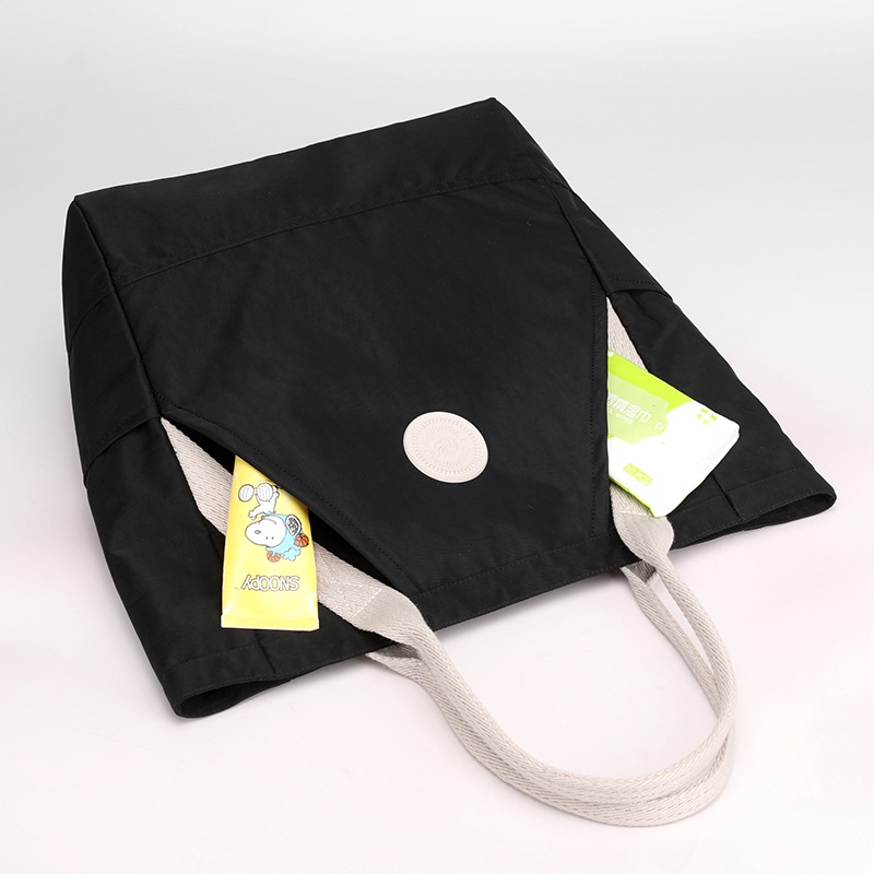 Túi đeo dưới cánh tay Chất Liệu Nylon Nhiều Màu Sắc Chống Thấm Nước Phong Cách Retro 2022