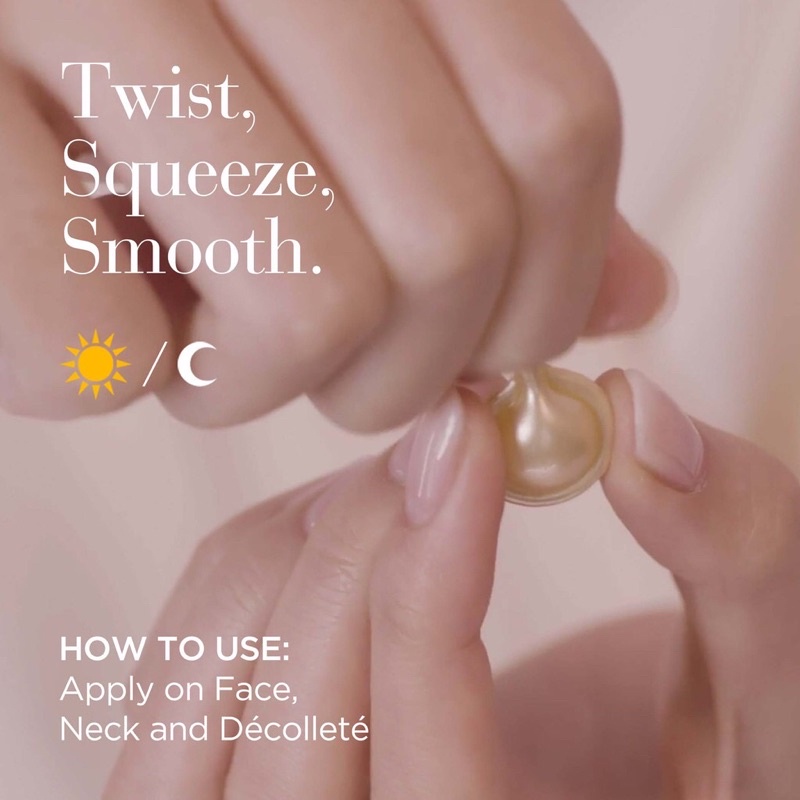 Viên tinh chất dưỡng ẩm căng bóng da Elizabeth Arden Advanced Ceramide Capsules Daily Youth Restoring Serum