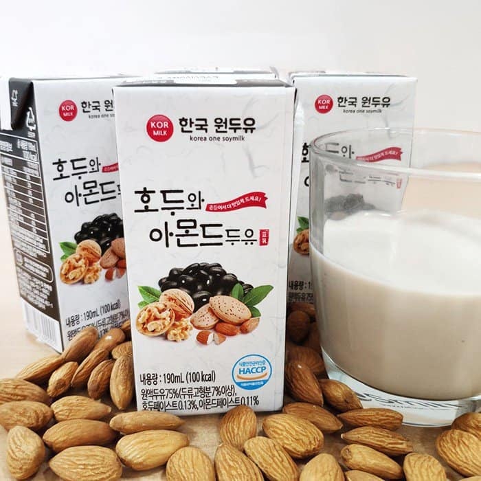 Sữa óc chó hạnh nhân đậu đen Hàn Quốc - xách 16 hộp 190ml date T10/2022