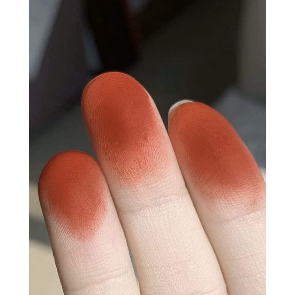 Son kem lì Mystery Blur Tint limited Retro Movie Edition vỏ tím