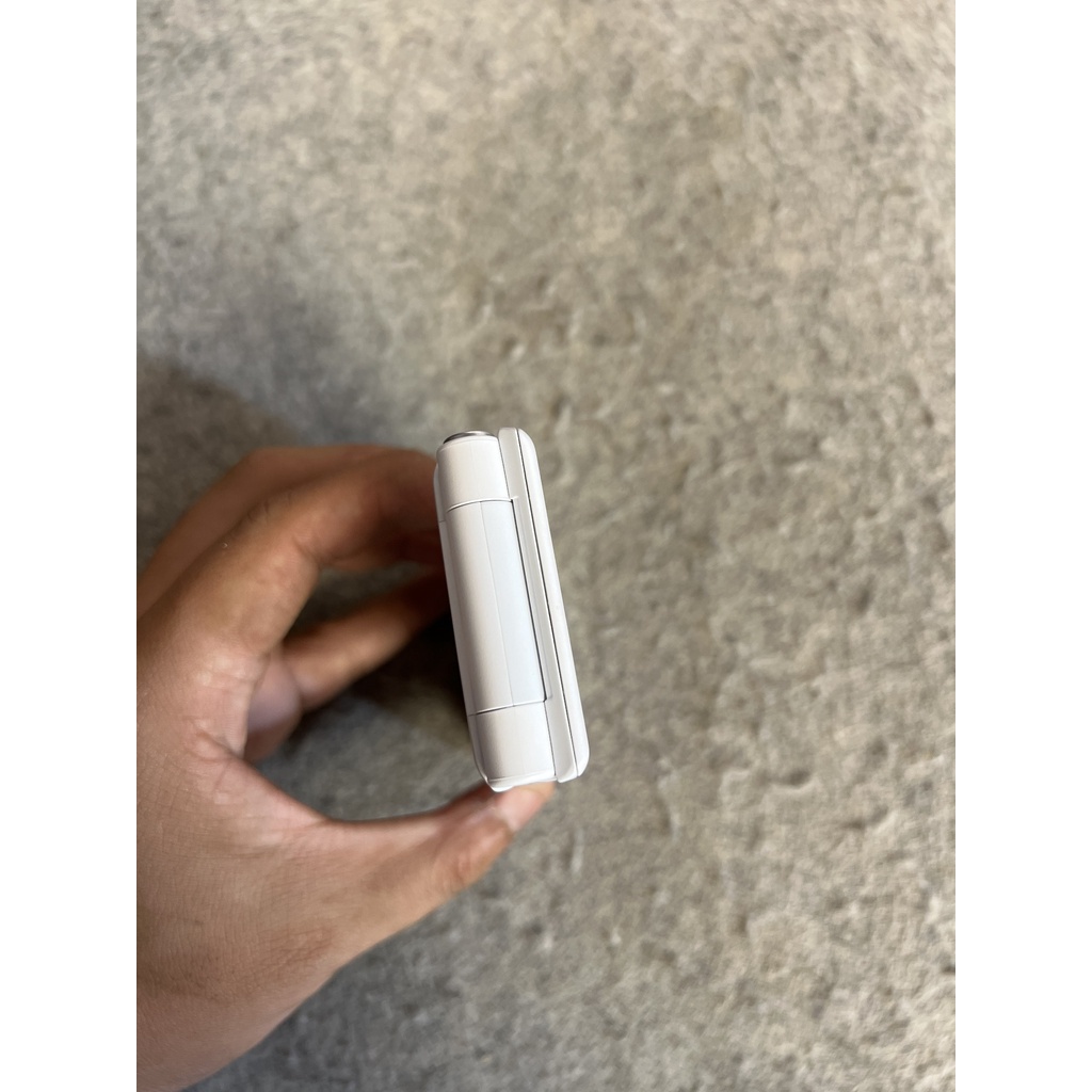 Điện thoại Fujistu Arrow F-05G trắng Chính hãng