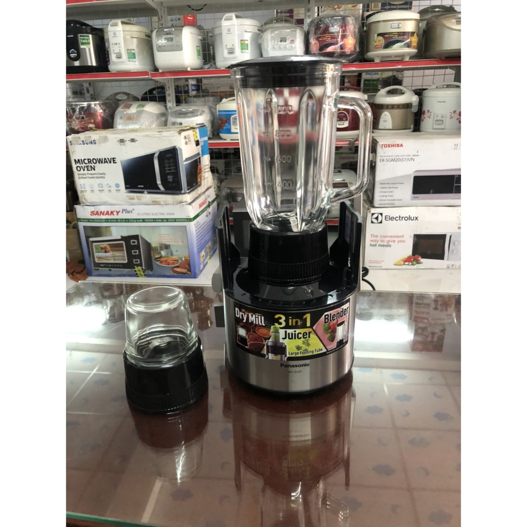 Máy ép xay đa năng 800W Panasonic MJ-DJ31 - Hàng trưng bày