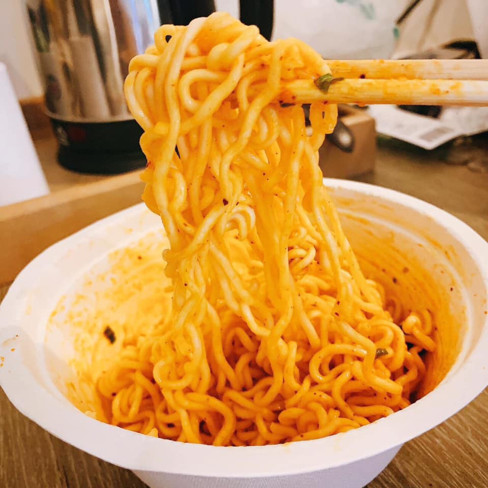 COMBO 2 MÌ TRỘN TRỨNG MUỐI và PHÔ MAI THÁI LAN 39k