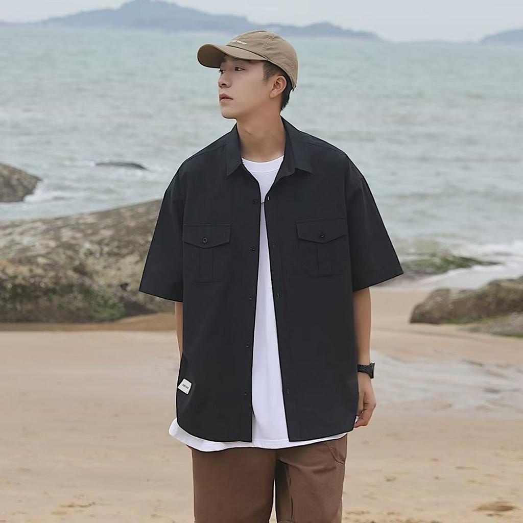 Áo Sơ Mi Ngắn Tay Dáng Rộng Màu Sắc Đơn Giản Phong Cách Nhật Bản Size M-2XL 2 Màu Lựa Chọn Cho Nam